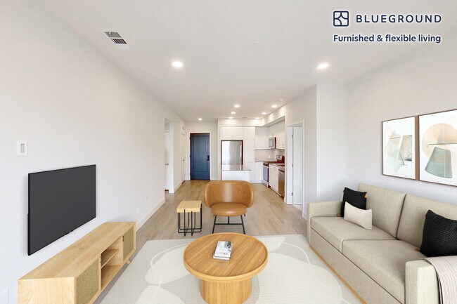 Foto del edificio - 185 S State College Blvd