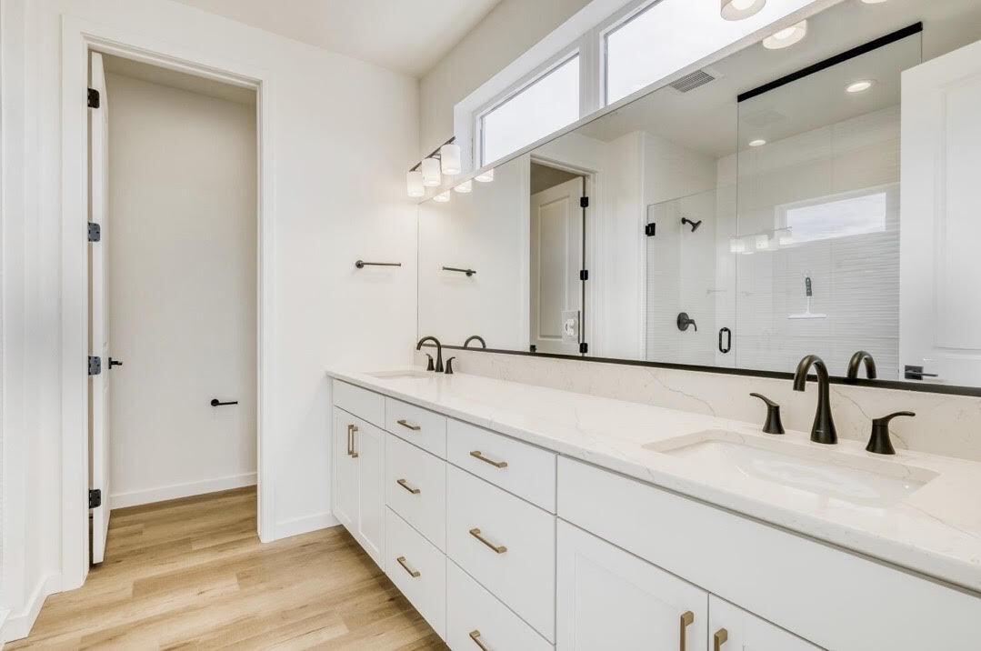 Foto del edificio - 4022 Ascend Grv