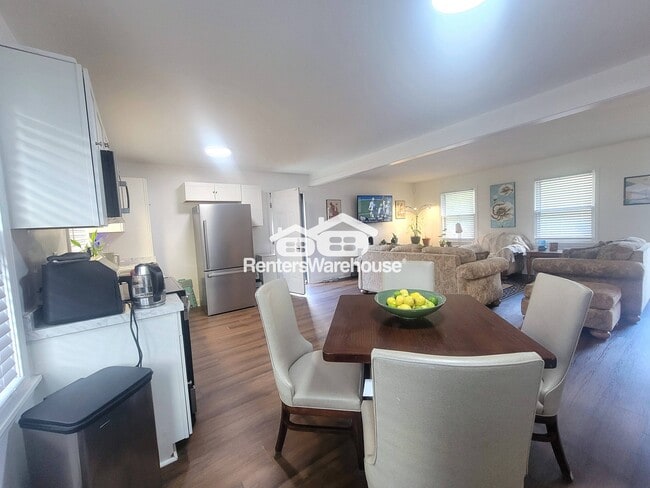 Foto del edificio - 7539 Pembrook Ct