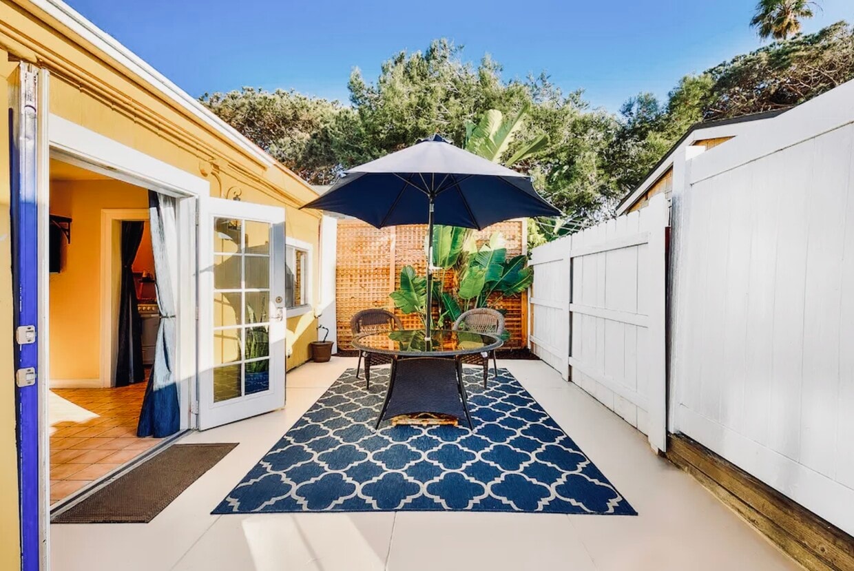 Private, gated patio entrance - 2015 Bacon St