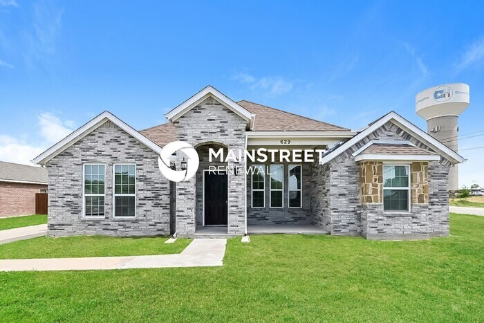 Foto principal - 4 Bedroom Pet-Friendly Home in Glenn Heigh...