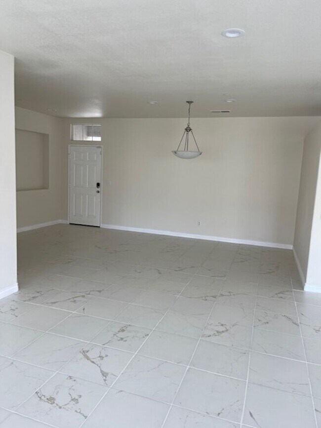 Building Photo - ***New Rental Home***