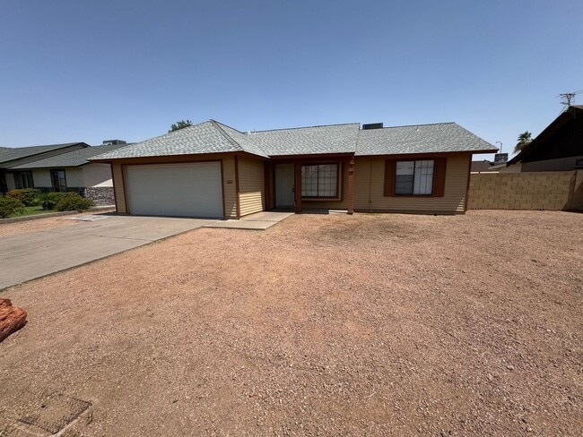 Photo - 2352 E Carmel Ave House