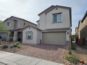 Building Photo - 6851 Gaslamp Hbr Ave