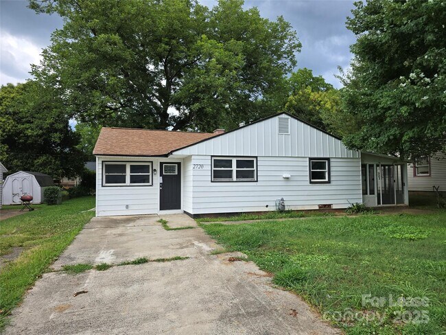 Building Photo - 2720 Englehardt St