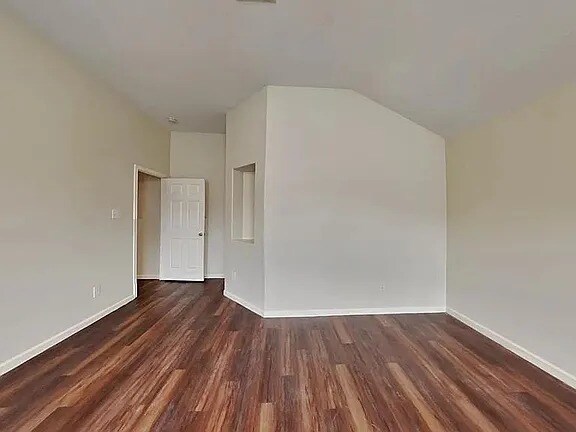 Foto del edificio - 8562 Chaletford Dr