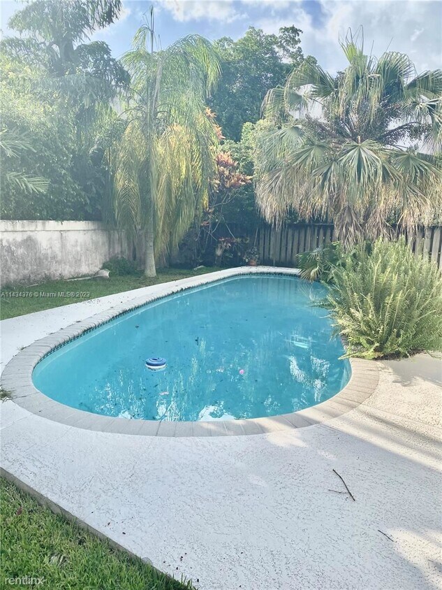 Primary Photo - 3 br, 2 bath House - 269 NW 101st Ave