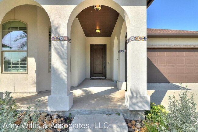 Building Photo - 3 br, 2 bath House - 8043 Calgary