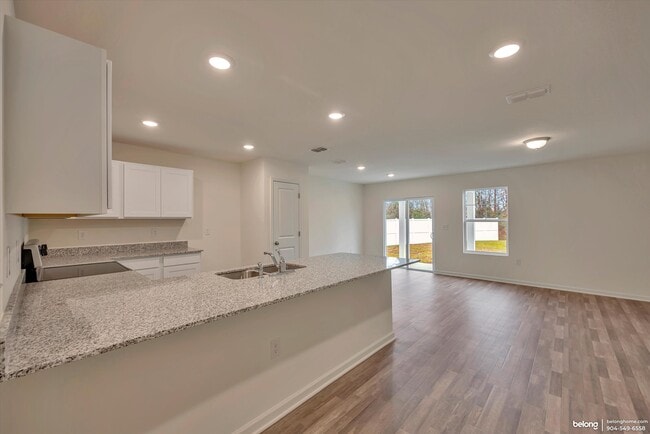 Building Photo - 45081 Red Brick Dr