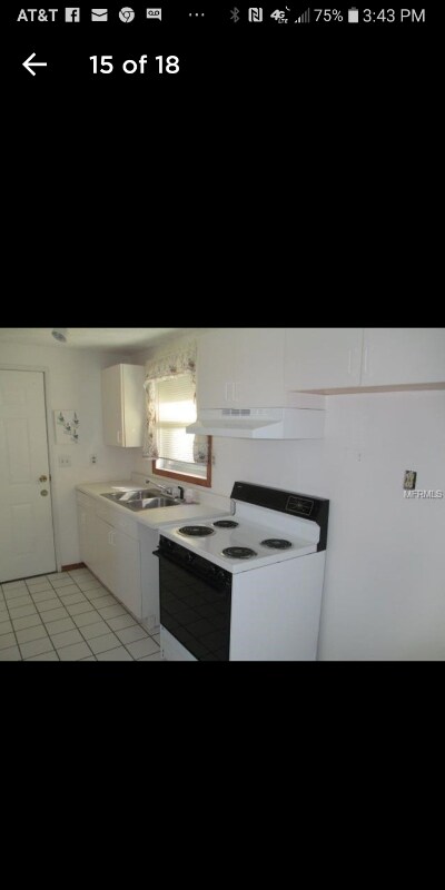 Foto del edificio - 255 N Myrtle Dr