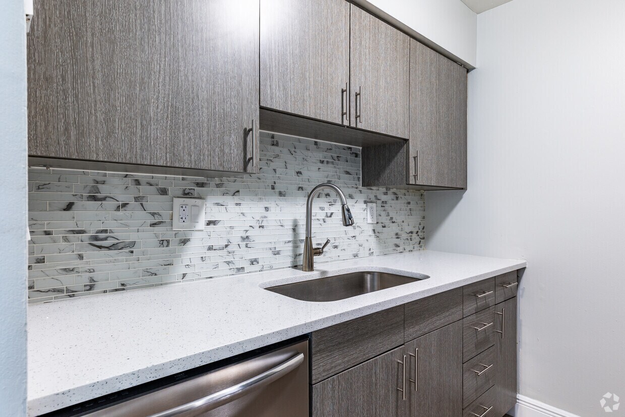 Foto principal - Inland Seas Apartments