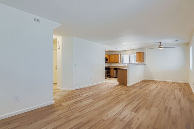 Building Photo - Newly remodeled 4 bedroom home!