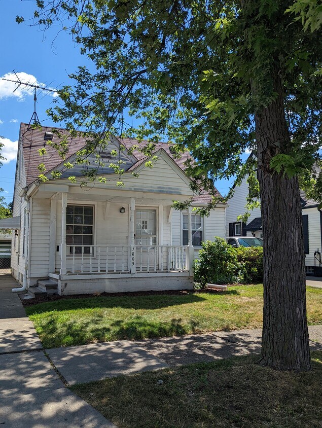 7805 Hipp St, Taylor, MI 48180 House for Rent in Taylor, MI