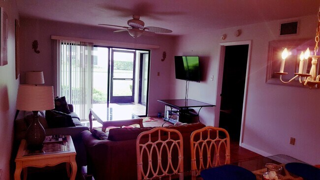 Foto del edificio - 5150 Willow Links