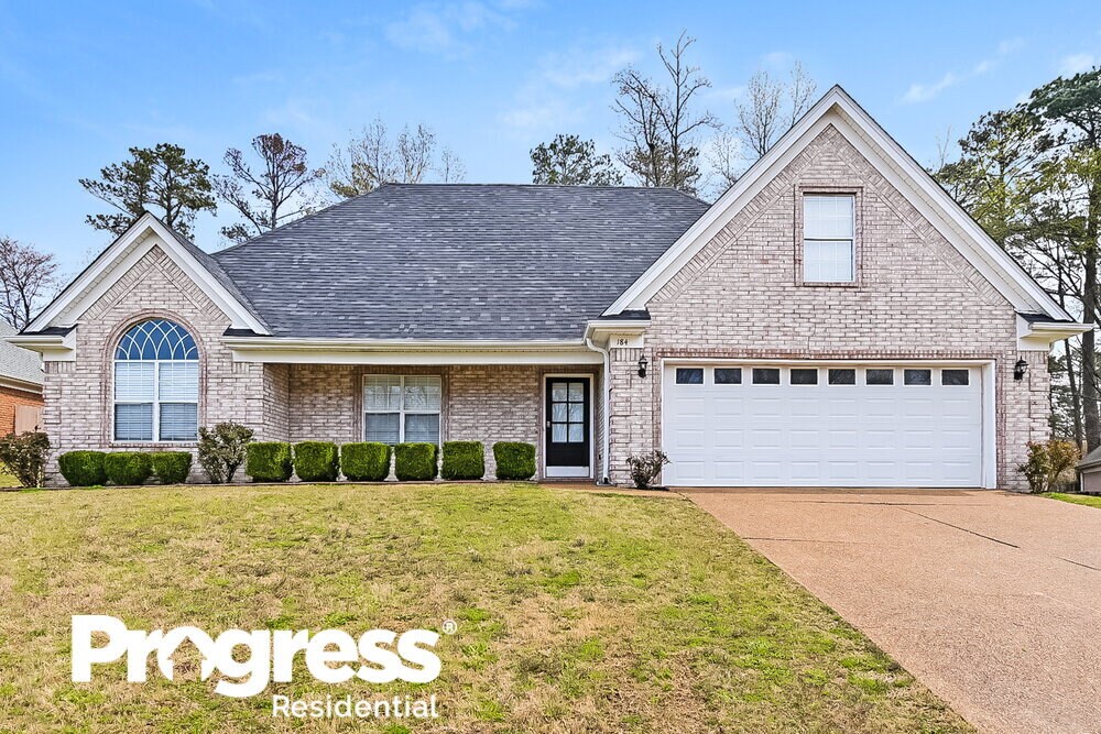 184 Pebble Creek Cove E, Hernando, MS 38632 House Rental in Hernando