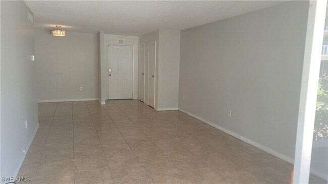 Foto del edificio - 3706 Broadway