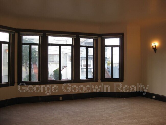Foto del edificio - 1436 Funston Ave