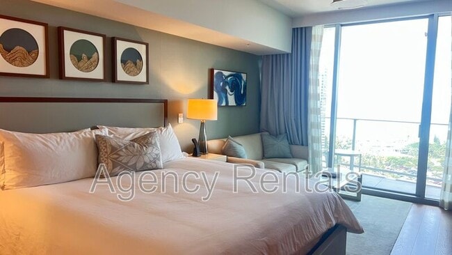 Photo - 383 Kalaimoku St Apartment