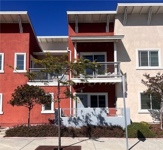 Foto principal - 814 Lawrence Dr