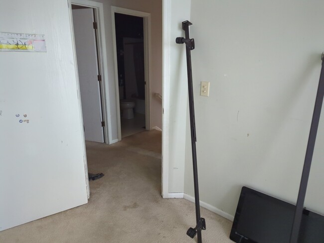 Foto del edificio - 4958 Baycroft Dr