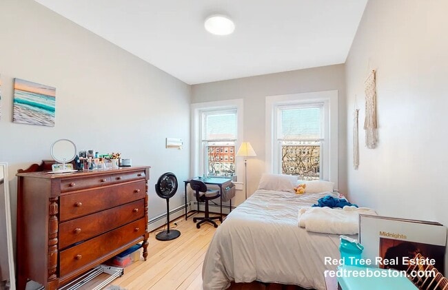 Foto del edificio - 1284 Commonwealth Ave