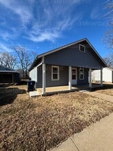 Building Photo - 111 Poplar St