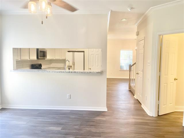 Foto del edificio - 8290 Hickory St