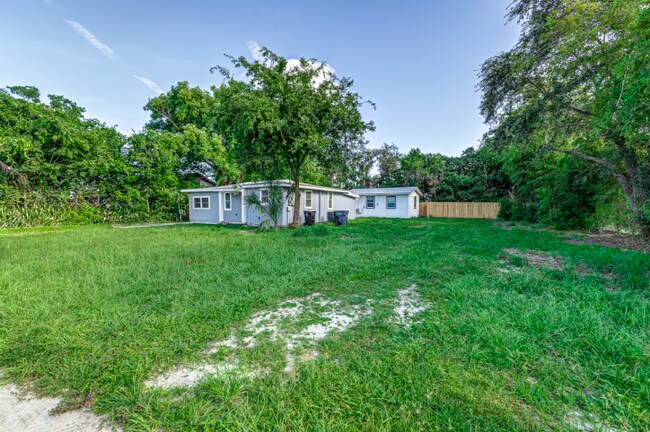 Foto del edificio - 2222 Peachtree St