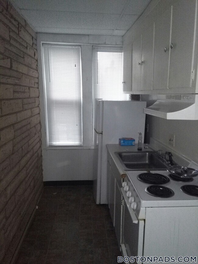 Foto del edificio - 199 Strathmore Rd