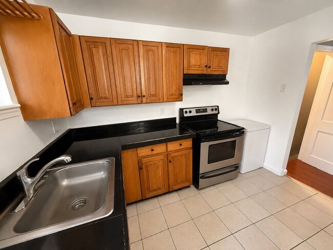 Building Photo - South Philly Gem in Grays Ferry – Updated Rowhome with Basement