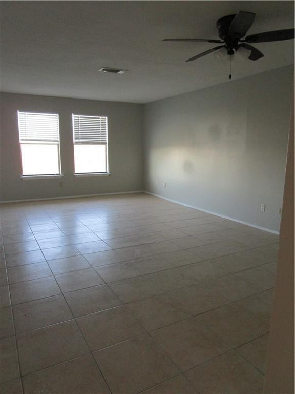 Building Photo - 4401 River Valley Dr