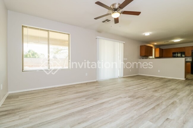 Building Photo - 11844 W Maui Ln