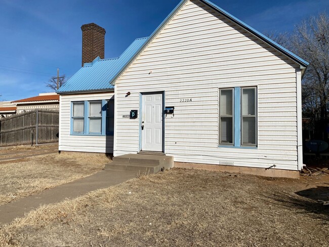 Building Photo - 2220 15th St