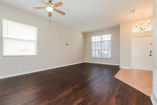 Foto del edificio - 5410 Passing Pine Ln
