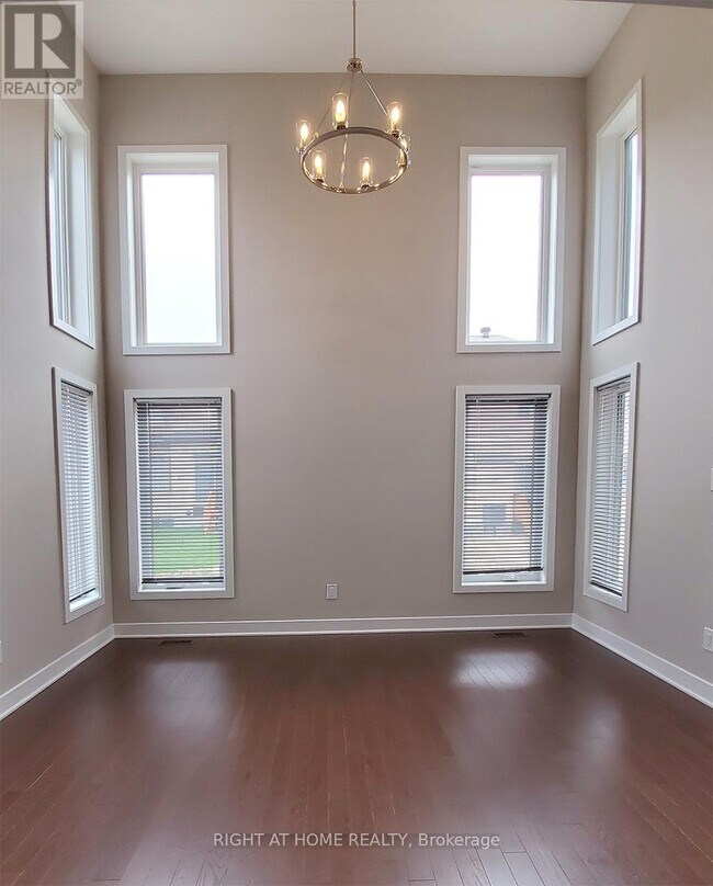 Photo du bâtiment - 733 Twist Way