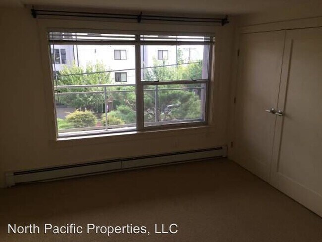 Foto del edificio - Modern 2 Bedroom Queen Anne Condo