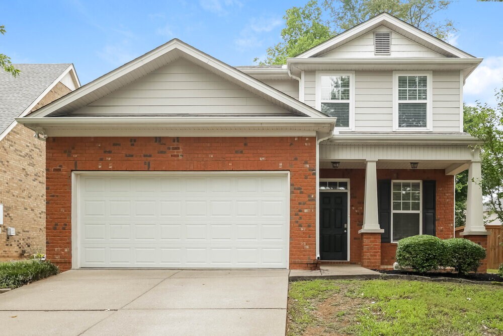 Foto principal - 2923 Morning Mist Ct
