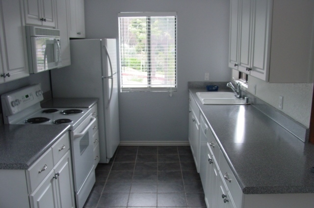 Foto del edificio - Scripps Ranch - Remodeled 1BR Condo - Lowe...