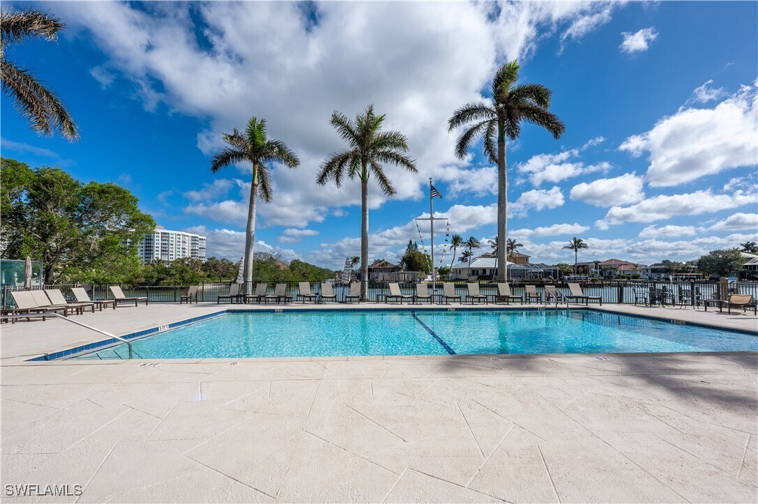 Foto del edificio - 11118 Gulf Shore Dr
