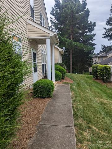 Building Photo - 4717 Cottage Oaks Dr
