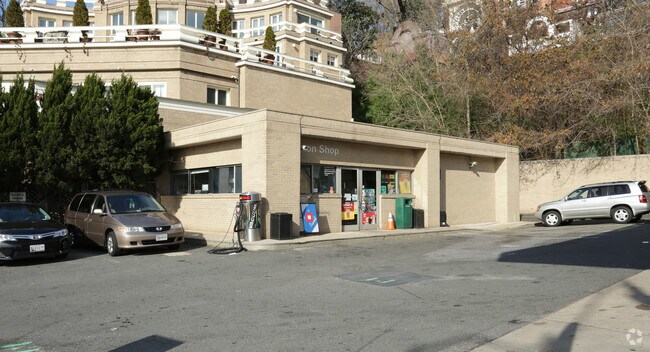 Foto del edificio - Hillside Residences