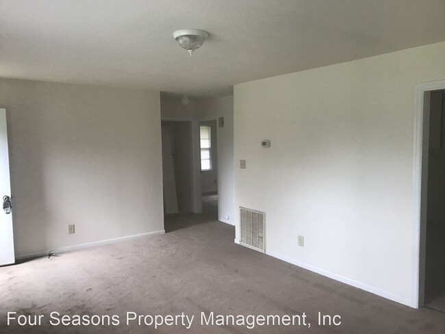 Building Photo - 2 br, 1 bath House - 111 Tyson Road
