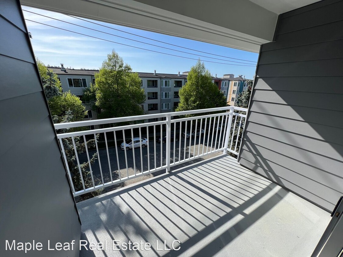 Primary Photo - 2 br, 2 bath House - 1324 W. Emerson St. A...