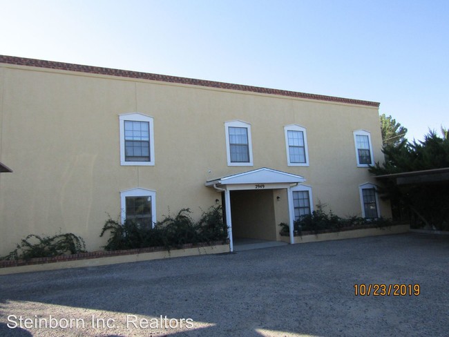 Building Photo - 2949 Los Amigos Ct