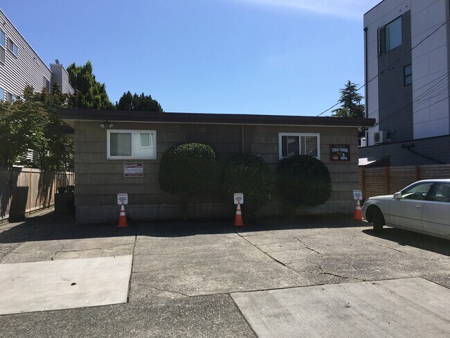 Off street reserved parking - 2133 California Ave