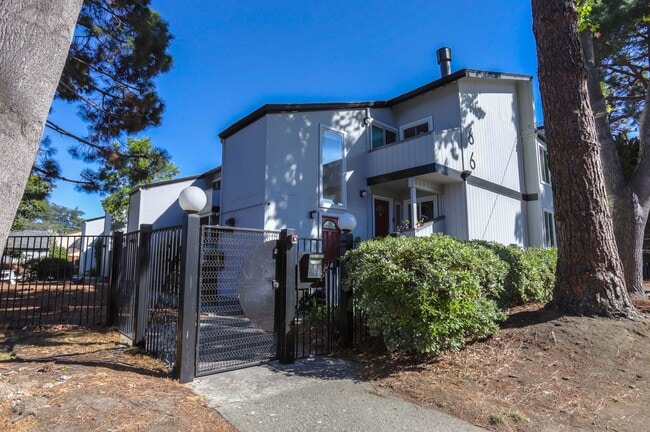 Building Photo - 2BR/2BA Top Floor Condo with EV Charger & 2 Balconies | Near Palo Alto | YouTube Tour