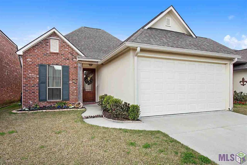 3 BEDROOM HOUSE off Jefferson near Highland - 3 BEDROOM HOUSE  off Jefferson near Highland