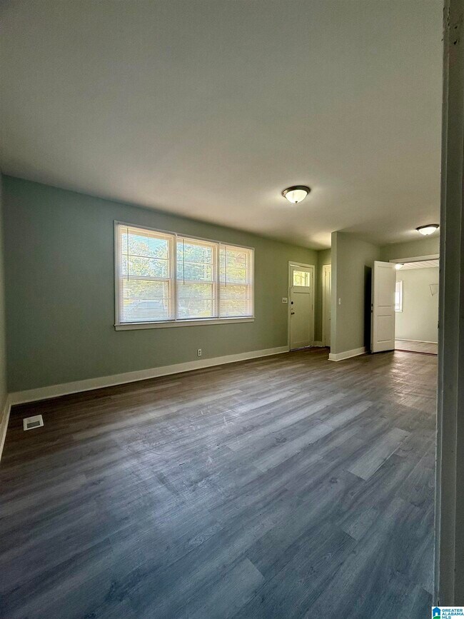 Foto del edificio - 316 72nd St N