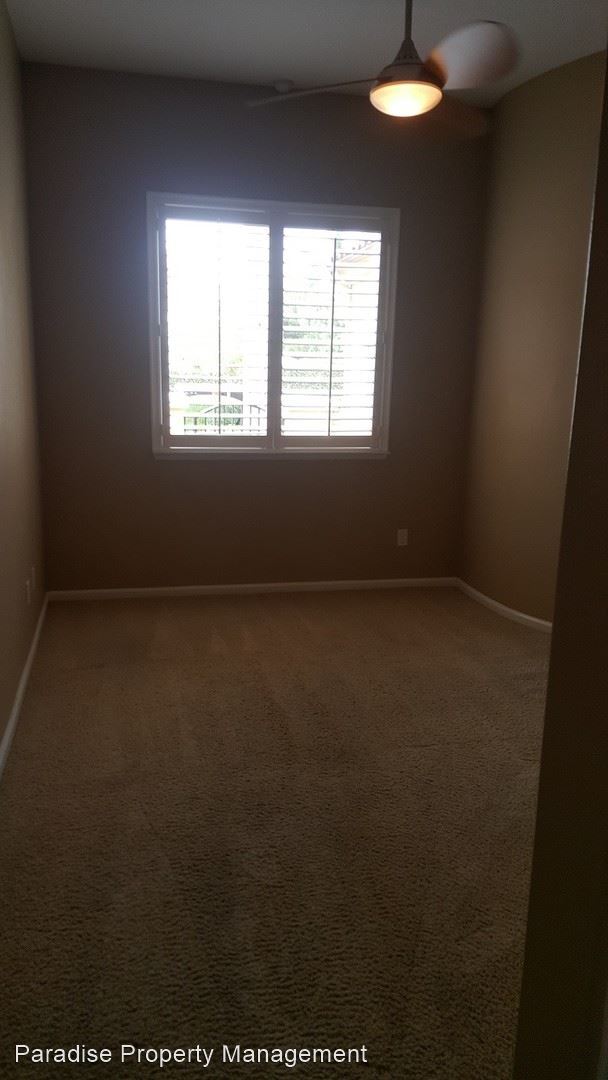 Foto del edificio - 4 br, 3 bath House - 704 Tierney Ave.