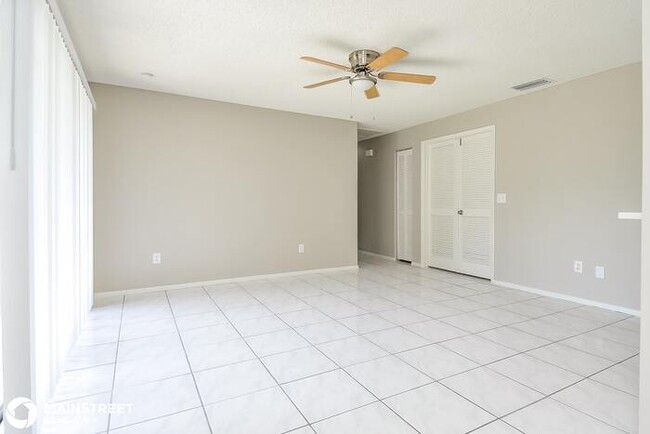 Building Photo - 2071 Shadow Pine Dr, Brandon, FL 33511